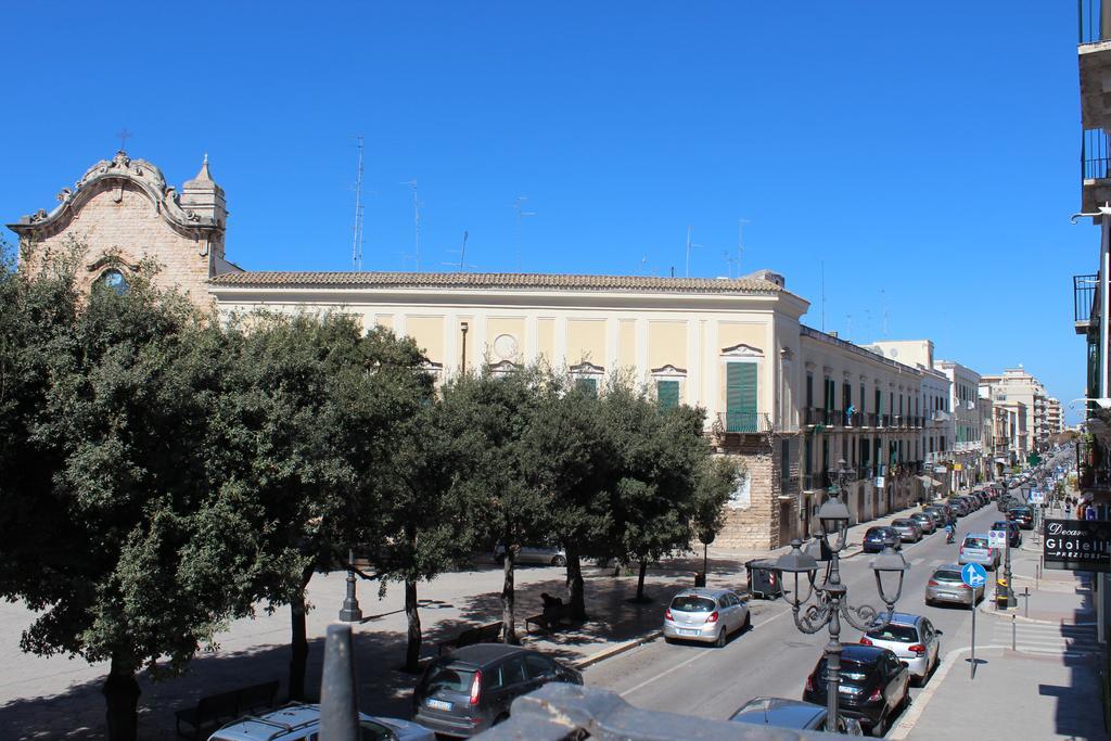 Il Castello Del Re Bed and Breakfast Bitonto Exteriör bild